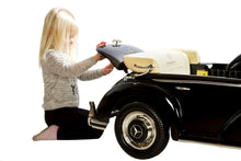 Cargar imagen en el visor de la galería, Coche eléctrico para niños - Mercedes 300S Pintado en Negro 2x12V -