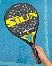Cargar imagen en el visor de la galería, Pala de Padel Siux Tsunami Amarilla